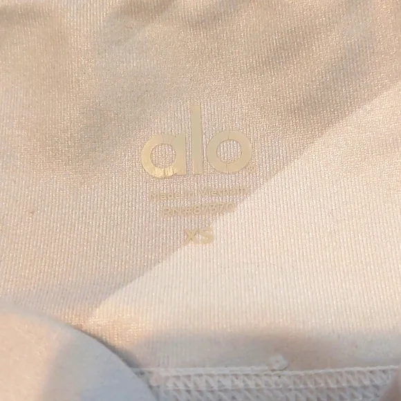 Alo High Waist Vapor Leggings - Picture 3 of 10